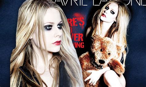 avril lavine nude|Avril Lavigne Nude Porn Videos 